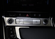 Audi e-tron 16