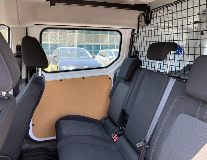Ford Transit Connect 12