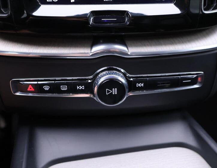 Volvo XC60 30