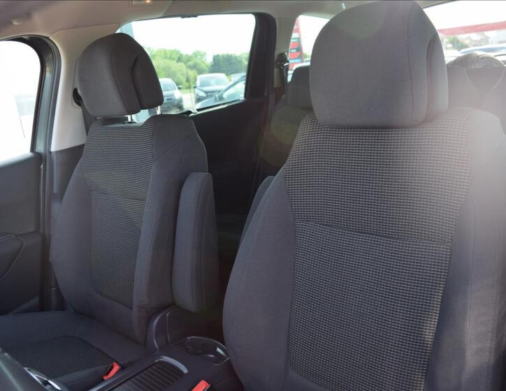 Peugeot 5008 14