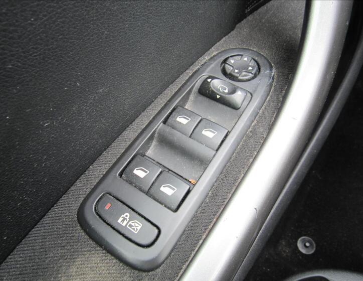 Peugeot 308 21
