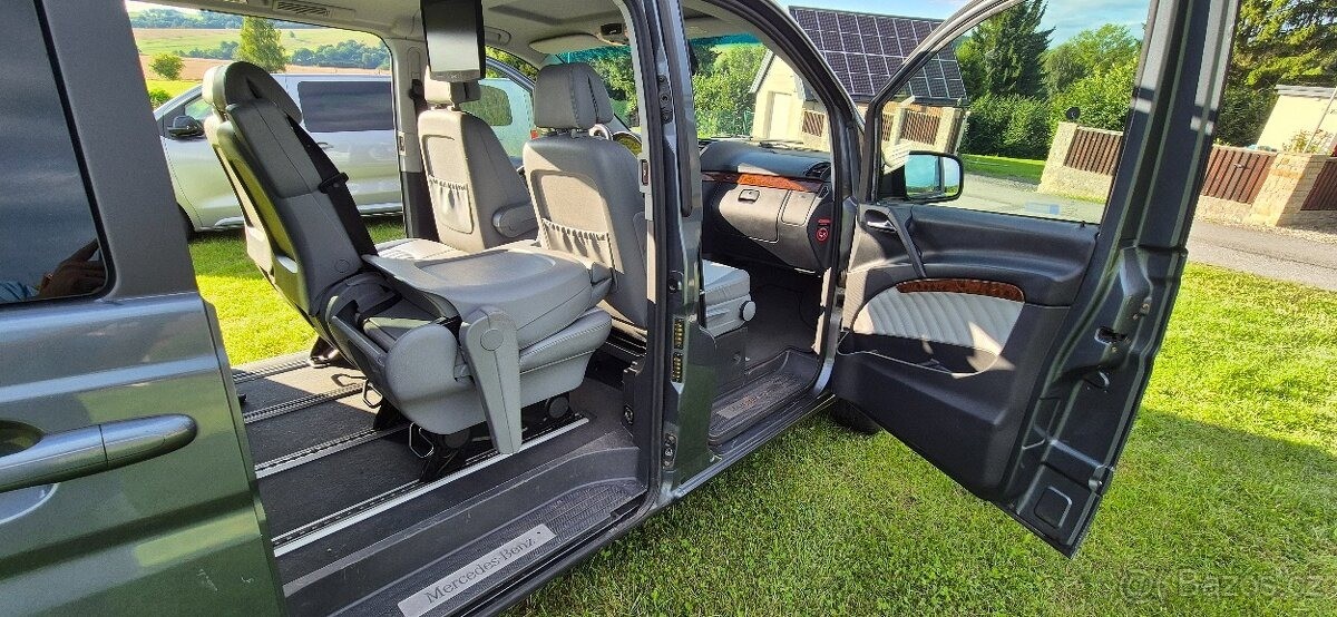 Mercedes-Benz Viano
