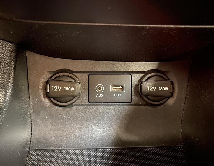 Hyundai i20 16