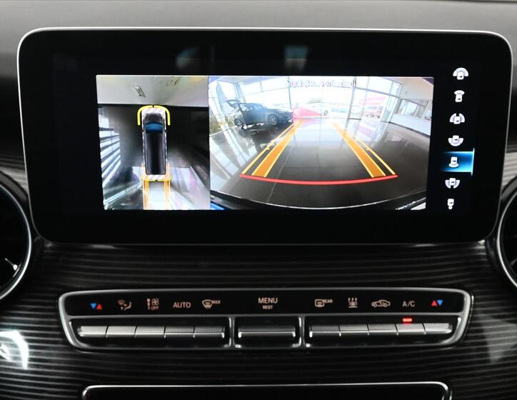 Mercedes-Benz Třídy V 22