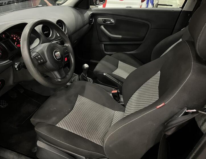 Seat Ibiza 10