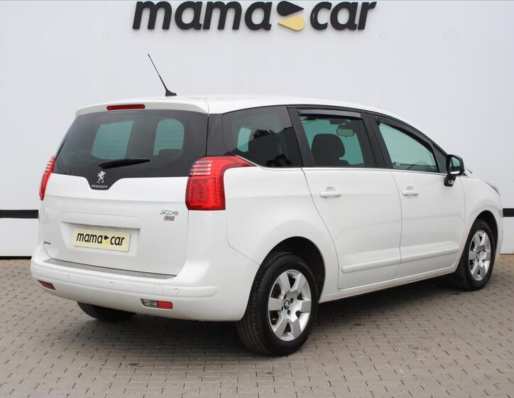Peugeot 5008 7