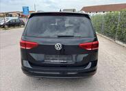 Volkswagen Touran 7