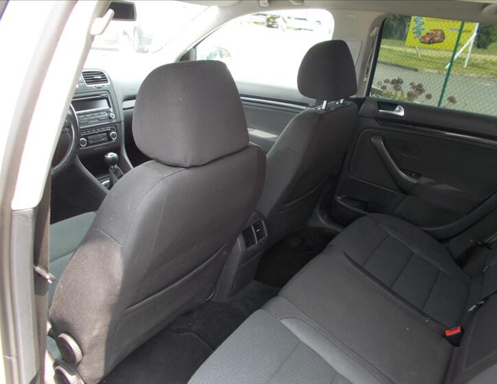 Volkswagen Golf 14