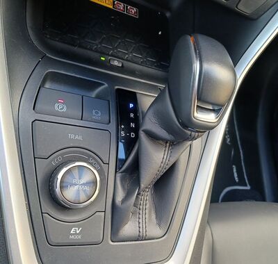 Toyota RAV4 24