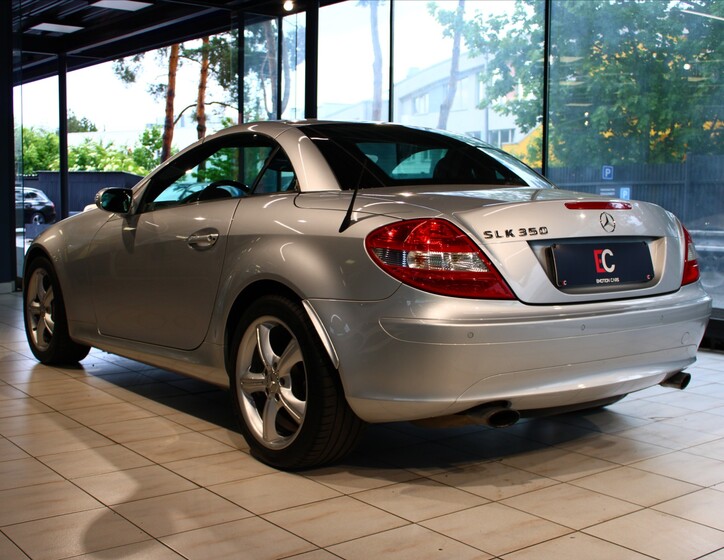 Mercedes-Benz SLK 4