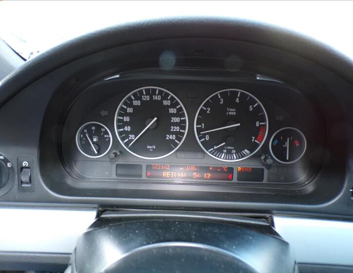 BMW Řada 5 7