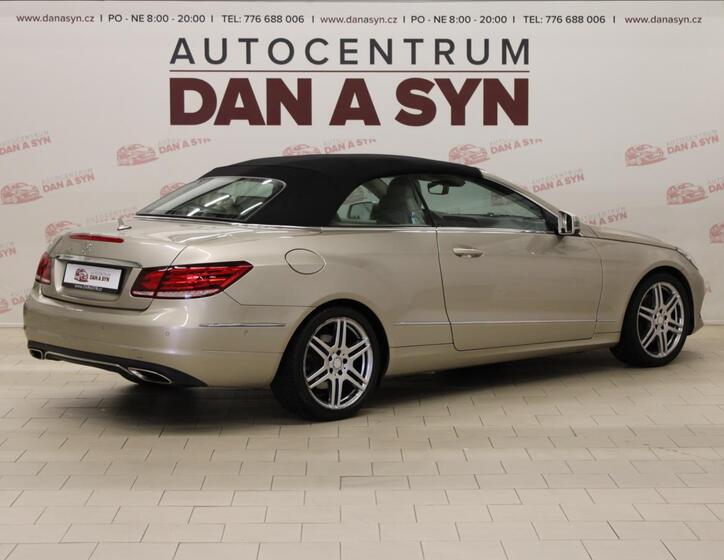 Mercedes-Benz Třídy E 7