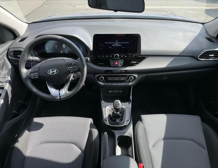 Hyundai i30 8