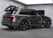 Audi Q7 5