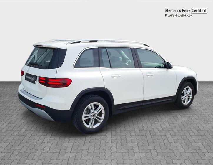 Mercedes-Benz GLB 5