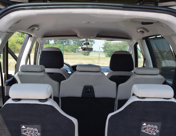 Citroën Grand C4 Picasso 31