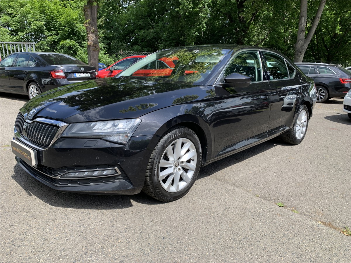 Škoda Superb