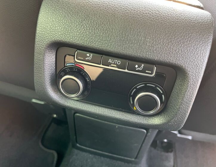 Volkswagen Sharan 24