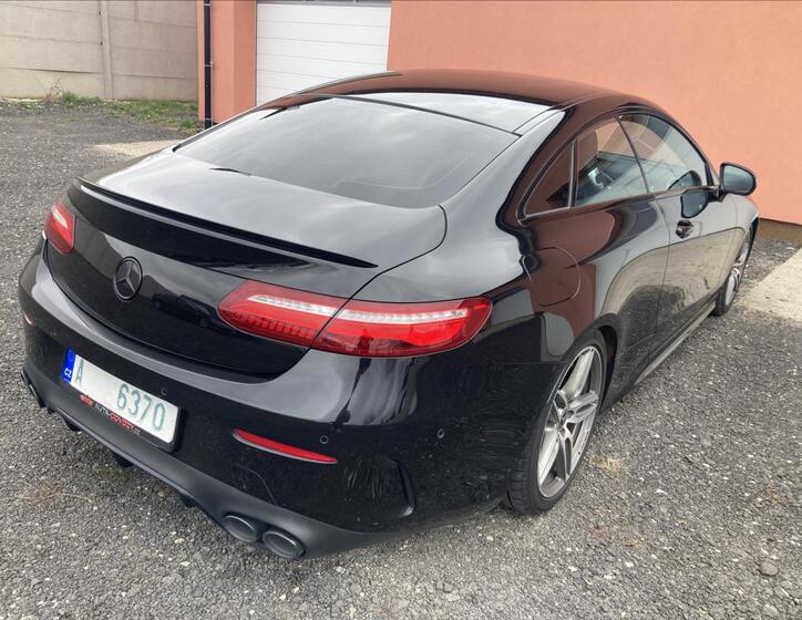 Mercedes-Benz Třídy E 36