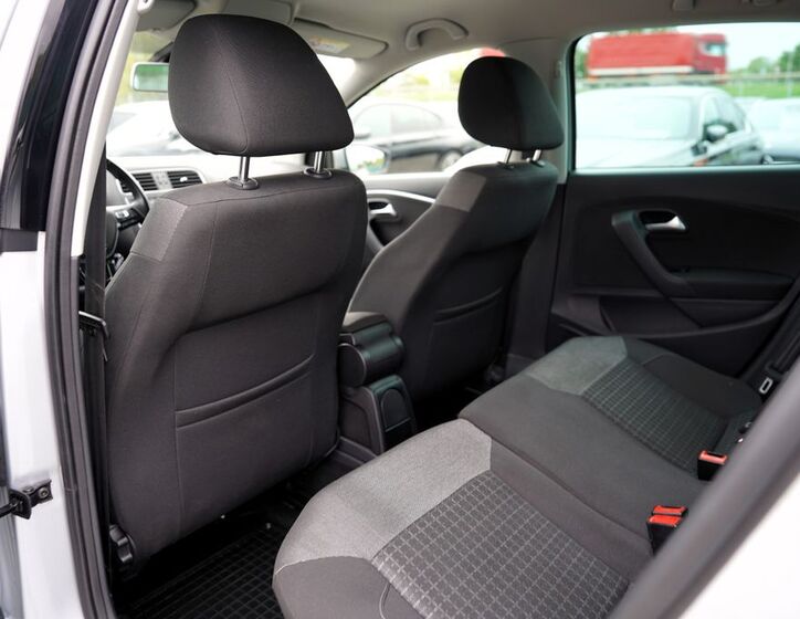 Volkswagen Polo 33