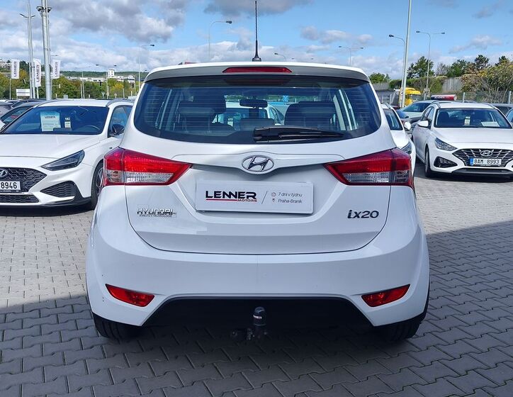 Hyundai ix20 6