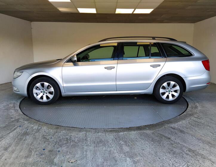 Škoda Superb 4