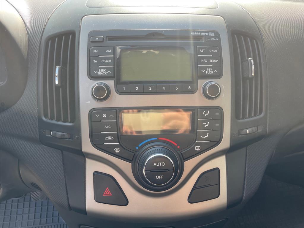 Hyundai i30 15