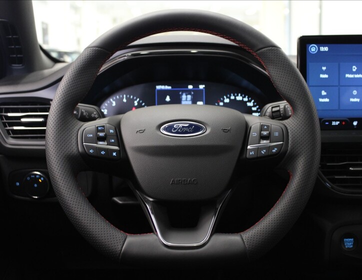 Ford Focus 9