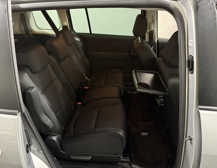 Mazda 5 22