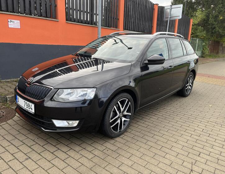 Škoda Octavia 1