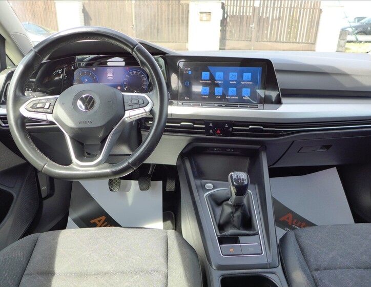Volkswagen Golf 35