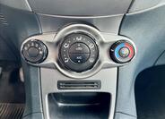 Ford Fiesta 25