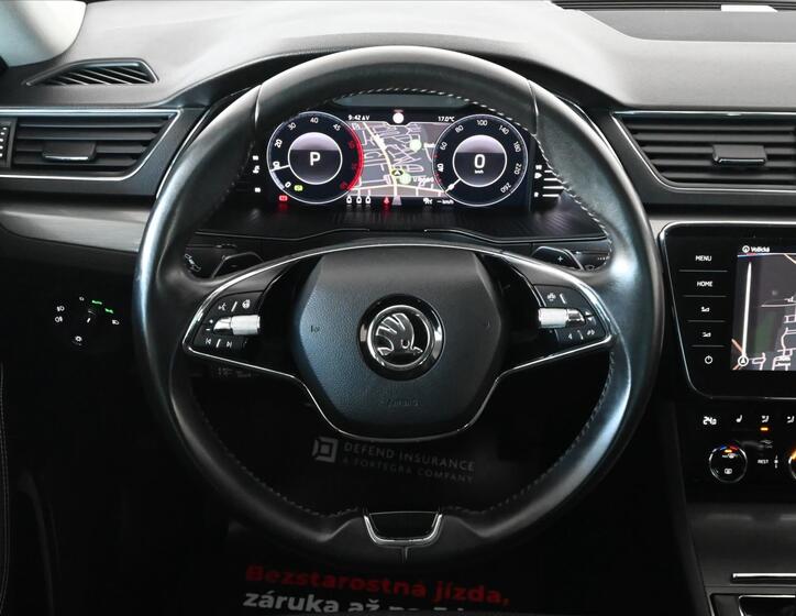 Škoda Superb 16