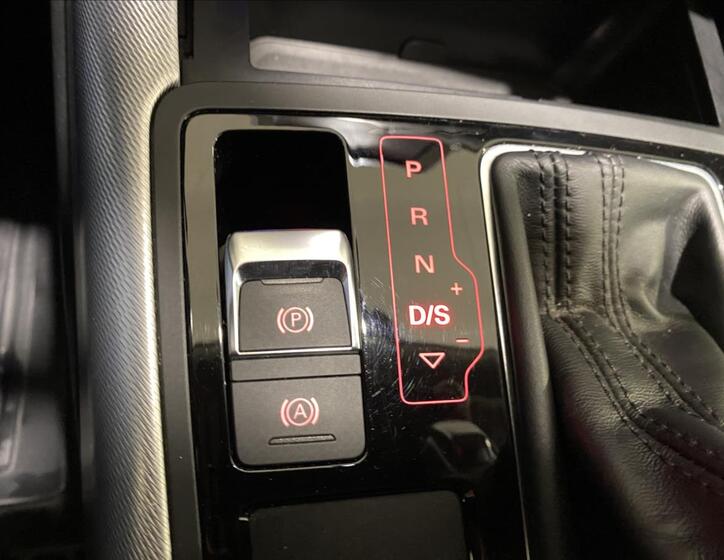 Audi A6 19