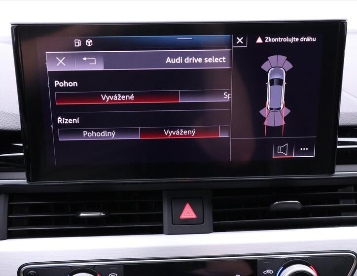 Audi A4 32