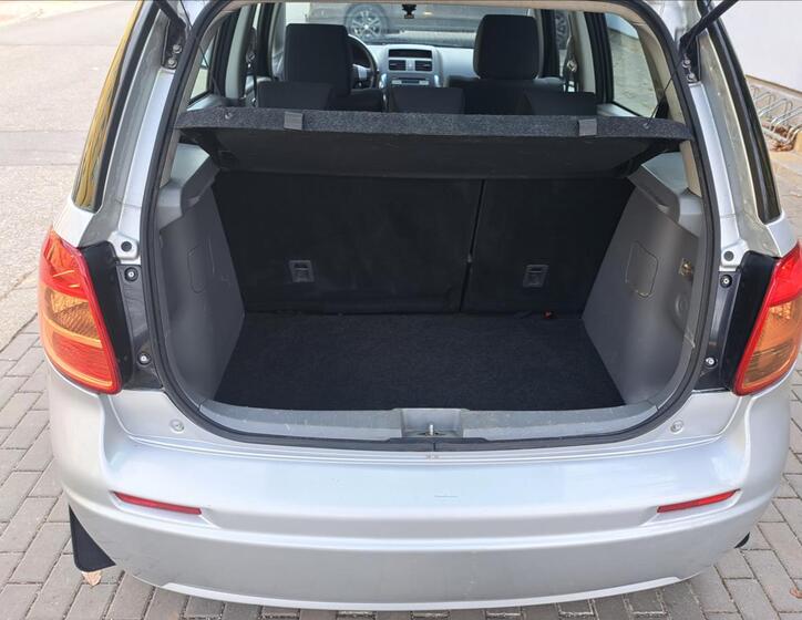 Suzuki SX4 30