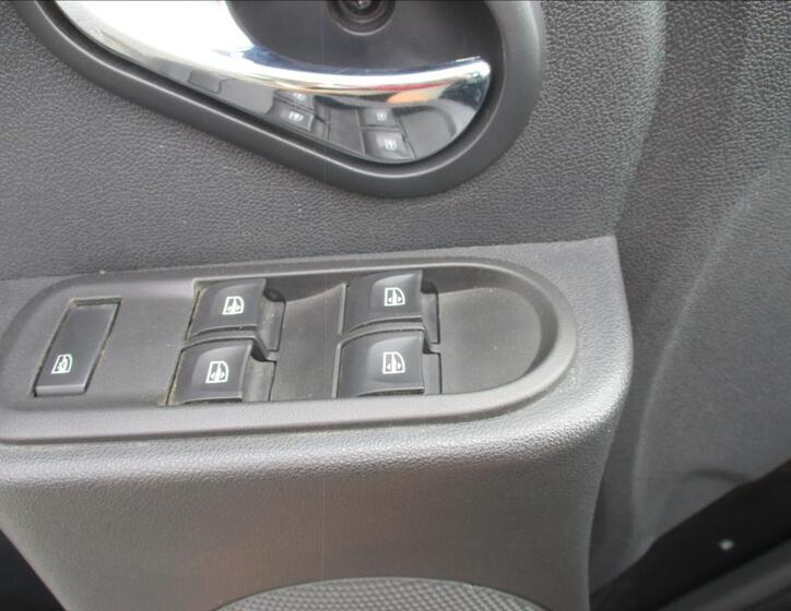 Dacia Duster 31