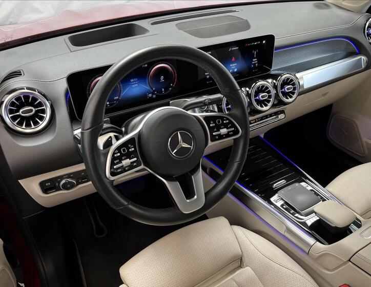 Mercedes-Benz GLB 9