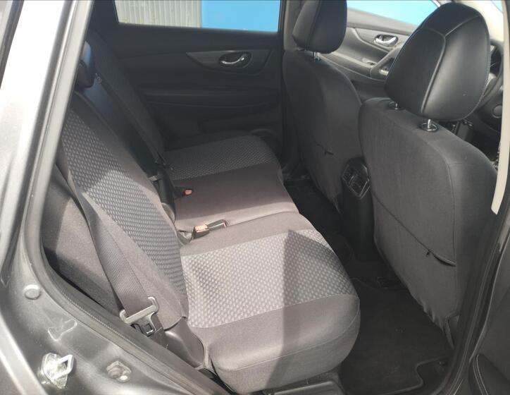 Nissan X-Trail 14
