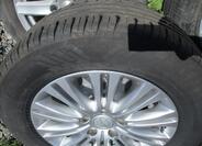 Chrysler Town & Country 36