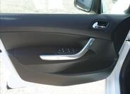 Peugeot 308 9