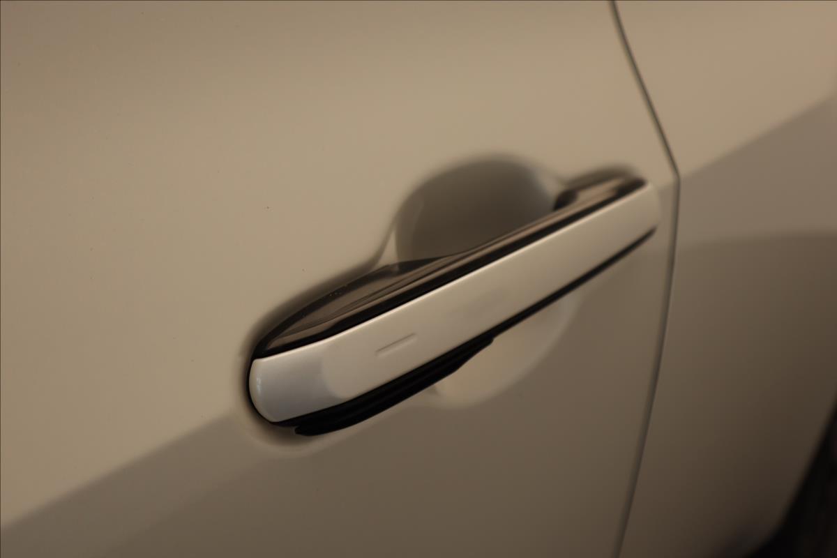 Lexus NX 450h+