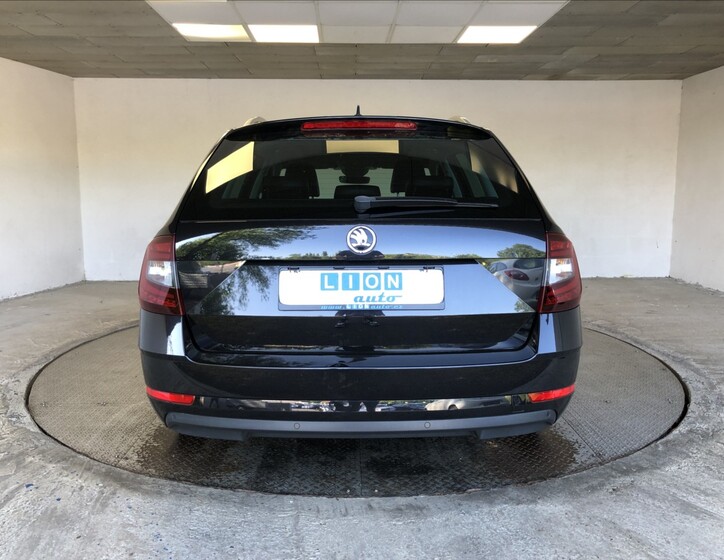 Škoda Octavia 6
