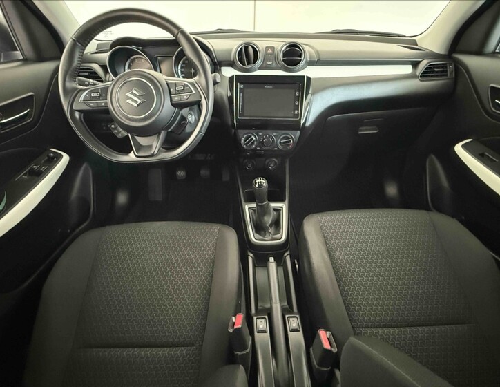 Suzuki Swift 9