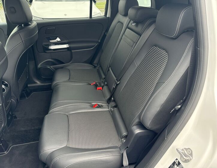 Mercedes-Benz GLB 14