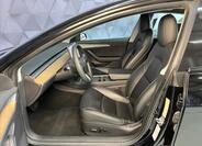 Tesla Model 3 10
