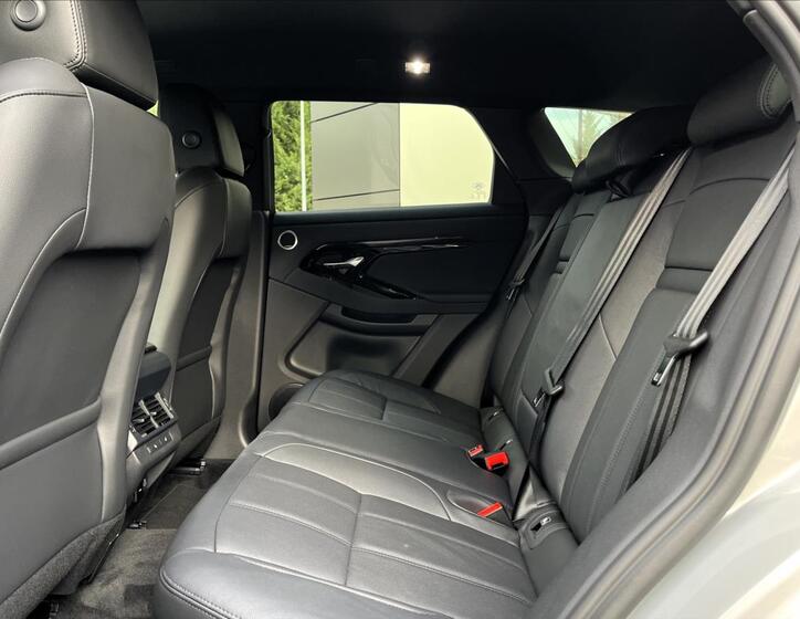 Land Rover Range Rover Evoque 26