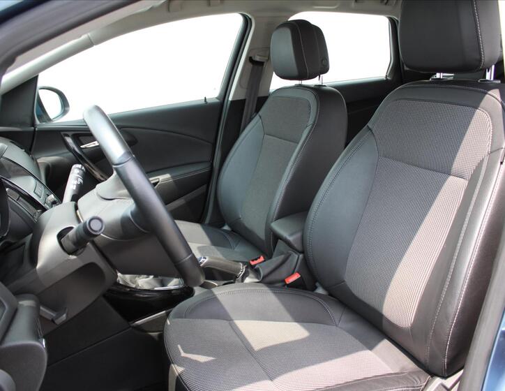 Opel Astra 10