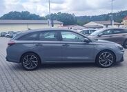 Hyundai i30 4