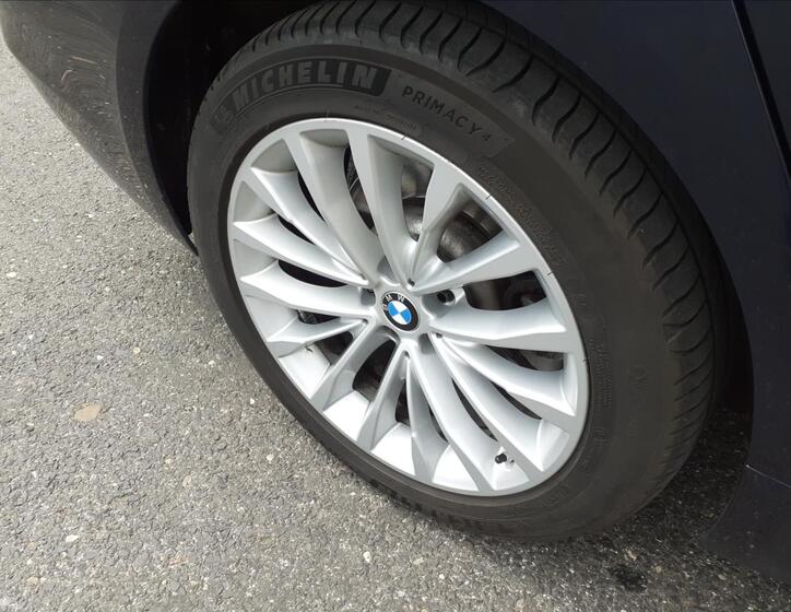BMW Řada 5 17